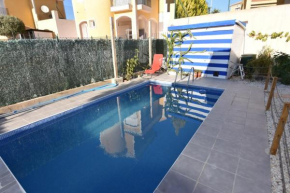 Villa en Mazarron muy cerca de la playa con piscina, 5 personas.